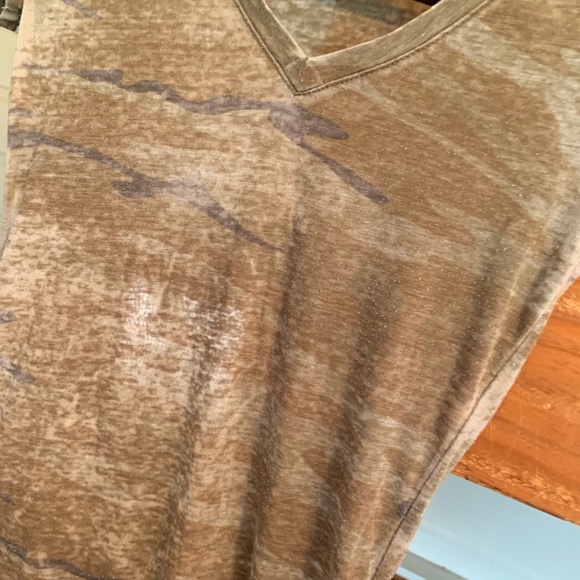 Well Worn Camo Tee Shirt - Picture 3 of 5